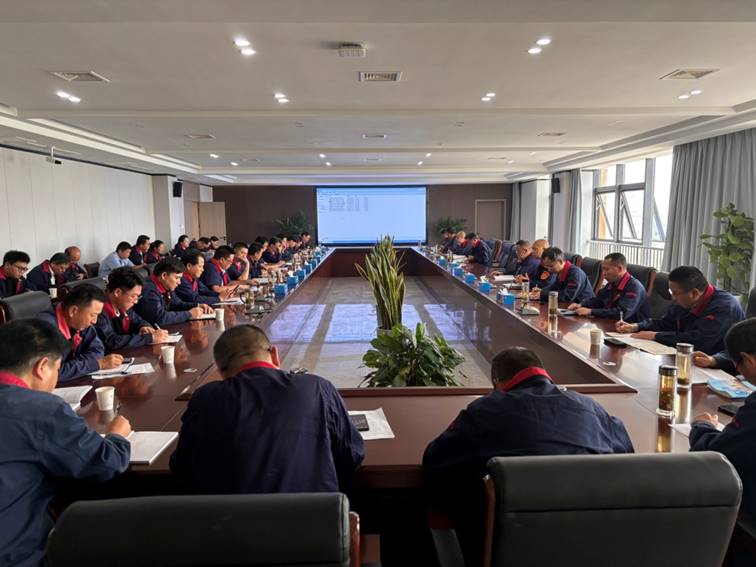 公司召開(kāi)安全、環(huán)保、職業(yè)衛(wèi)生工作會(huì)議 公司召開(kāi)安全、環(huán)保、職業(yè)衛(wèi)生工作會(huì)議